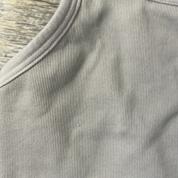 Set Active Light Grey Sports Bra Size Small - Picture 2 of 4